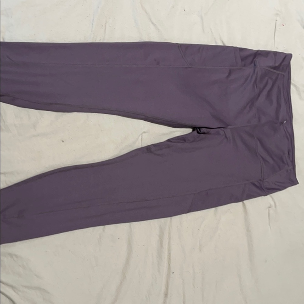 purple leggings
